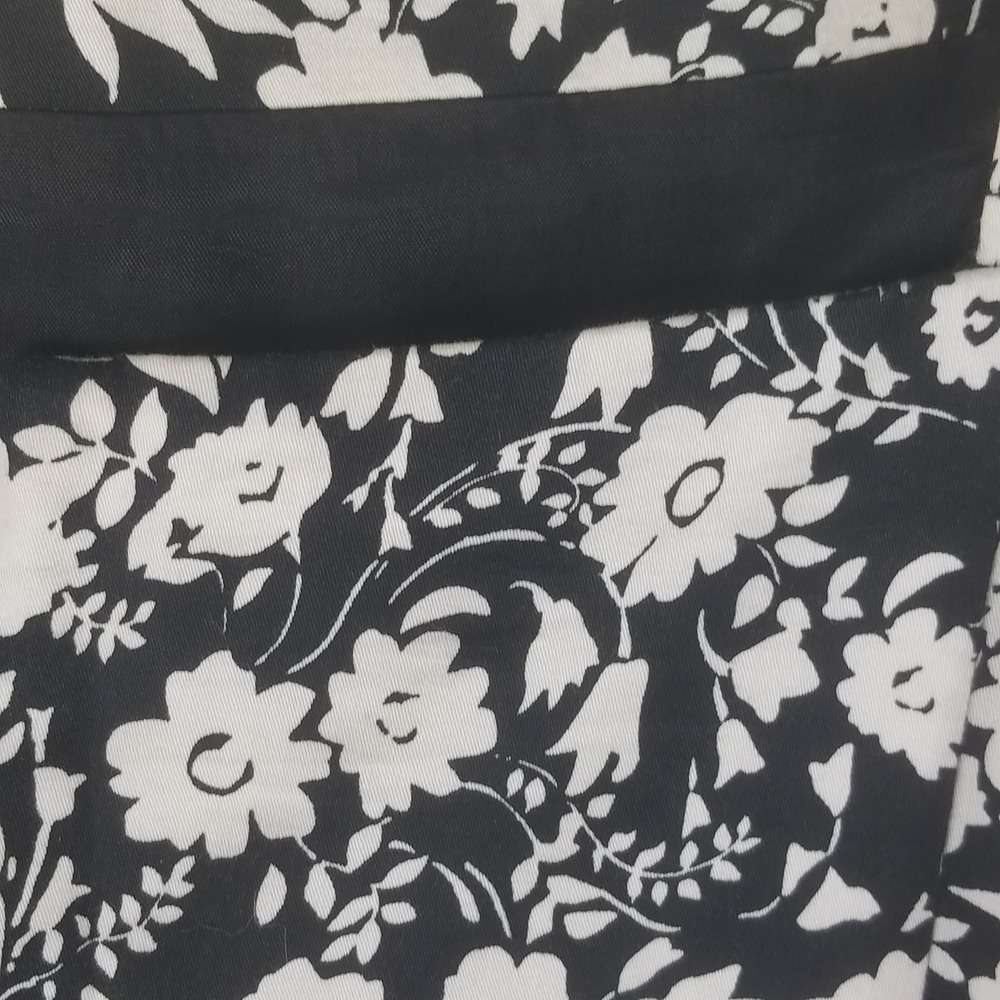 Ann Taylor Black White Floral Print Fit Flare Dress 12 Spaghetti Straps a-line - Picture 6 of 8